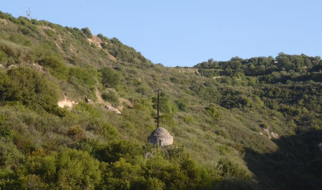 Amarakos Guesthouse Λειτουργεί Υπό Νέα Διεύθυνση Kato Akourdalia Экстерьер фото